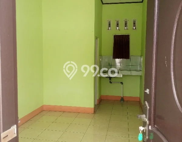 Rumah Kost Disewakan di Kebayoran Baru, Jakarta Selatan Full Furnished Rumah Kost Disewakan di Kebayoran Baru, Jakarta Selatan Full Furnished