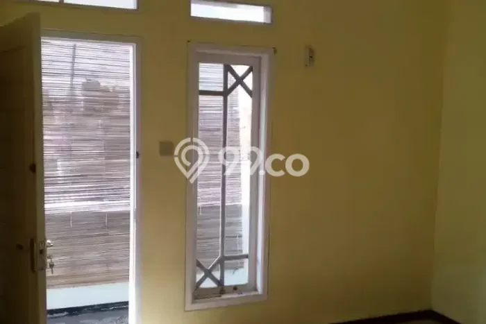 Kost Strategis Disewakan di Kiaracondong, Bandung Kondisi Baik Full Furnished Kost Strategis Disewakan di Kiaracondong, Bandung Kondisi Baik Full Furnished