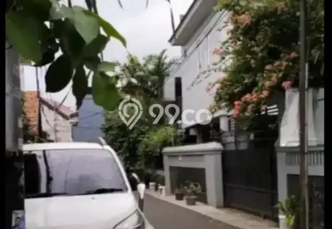 Disewakan Kost Strategis di Kebayoran Baru Kondisi Bagus Full Furnished Disewakan Kost Strategis di Kebayoran Baru Kondisi Bagus Full Furnished