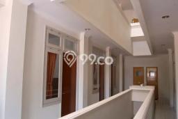 Disewakan Kost Strategis di Cempaka Putih Kondisi Bagus Full Furnished Disewakan Kost Strategis di Cempaka Putih Kondisi Bagus Full Furnished