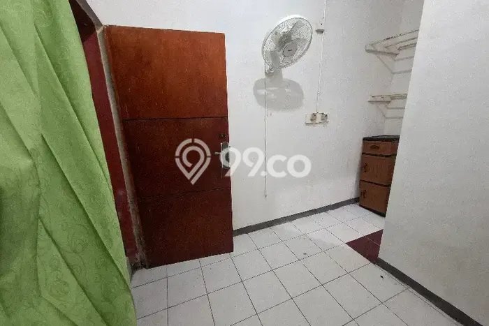Tersedia Kost Lokasi Kebon Jeruk, Jakarta Barat Area Strategis Tersedia Kost Lokasi Kebon Jeruk, Jakarta Barat Area Strategis