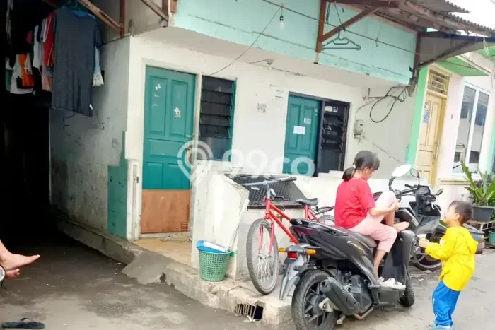 Disewakan Kost di Kawasan Favorit Tebet Bisa Survei Dulu Disewakan Kost di Kawasan Favorit Tebet Bisa Survei Dulu