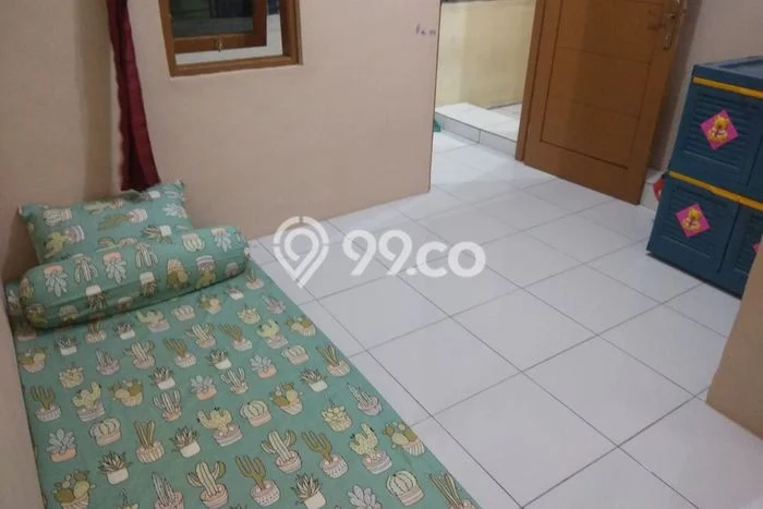 Disewakan Kost Strategis di Kebayoran Lama Kondisi Bagus Full Furnished Disewakan Kost Strategis di Kebayoran Lama Kondisi Bagus Full Furnished