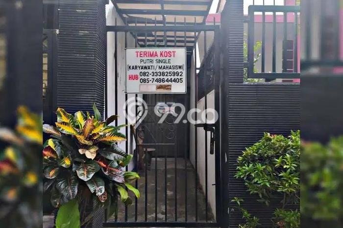 Rumah Kost Disewakan di Sawahan, Surabaya Full Furnished Rumah Kost Disewakan di Sawahan, Surabaya Full Furnished
