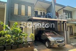 Jual Rumah Eksklusif 3 KT di Cipedak, Jakarta Selatan Jual Rumah Eksklusif 3 KT di Cipedak, Jakarta Selatan