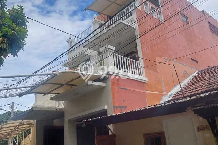 Rumah Strategis Minimalis Lb 350m2 di Pondok Aren, Tangerang Selatan Rumah Strategis Minimalis Lb 350m2 di Pondok Aren, Tangerang Selatan