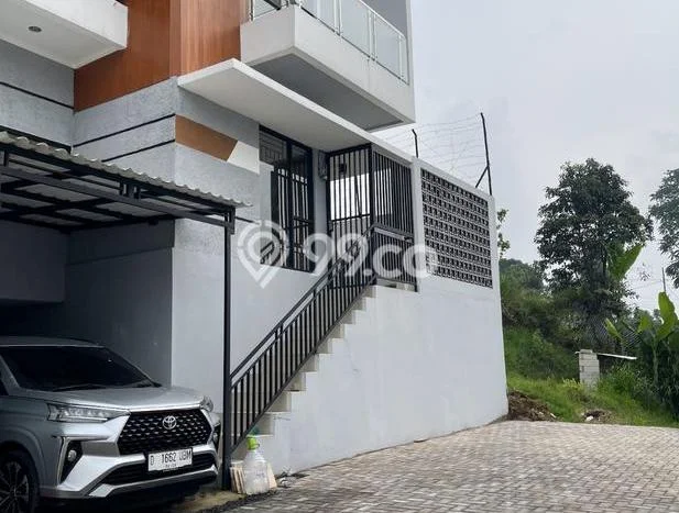Jual Rumah Strategis Bagus Punya 3 KT di Cimahi Tengah Cimahi SHM Jual Rumah Strategis Bagus Punya 3 KT di Cimahi Tengah Cimahi SHM
