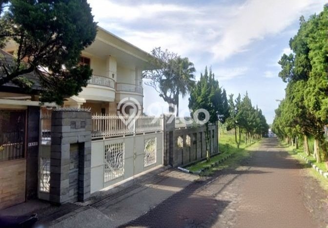 Dijual Rumah Luas Megah Dengan View Eksklusif di Bandung Kota, Bandung Dijual Rumah Luas Megah Dengan View Eksklusif di Bandung Kota, Bandung