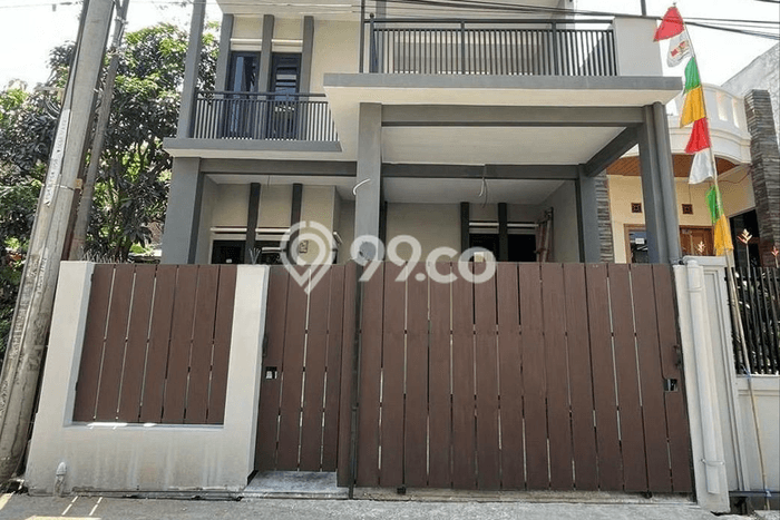 Dijual Hunian Rumah Terawat 4 Kamar di Bandung Barat, Bandung Dijual Hunian Rumah Terawat 4 Kamar di Bandung Barat, Bandung