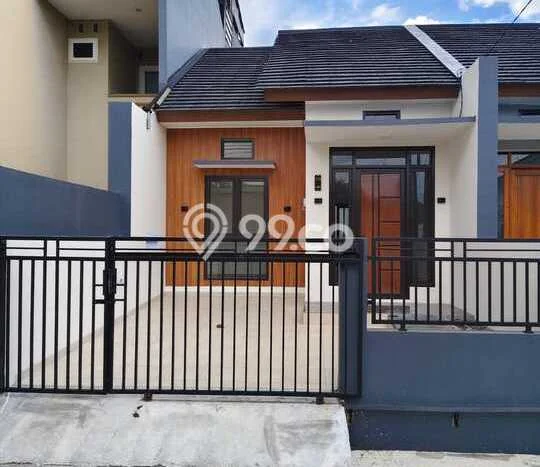Rumah Strategis Modern Lb 60m2 di Arcamanik, Bandung Rumah Strategis Modern Lb 60m2 di Arcamanik, Bandung