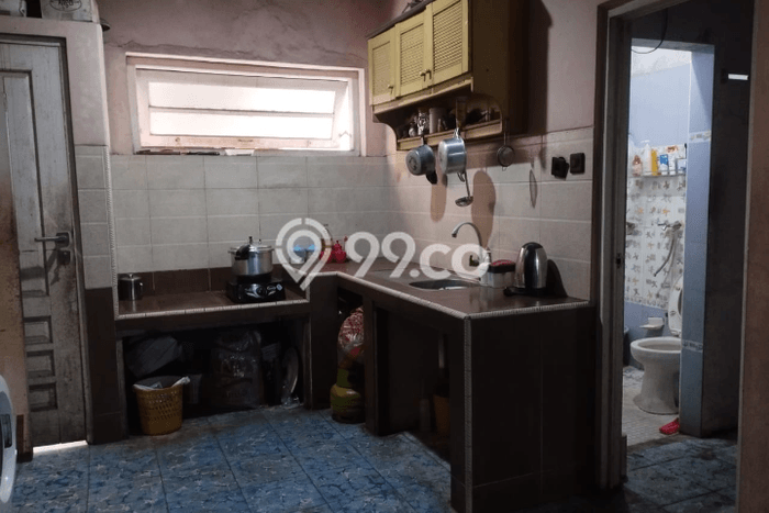 Dijual Cepat Rumah Bagus Siap Huni LB 200m2 di Karanganyar, Karanganyar Dijual Cepat Rumah Bagus Siap Huni LB 200m2 di Karanganyar, Karanganyar