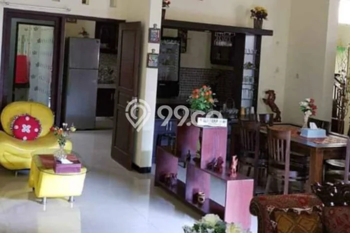 Dijual Hunian Mewah dengan Fasilitas Sekitar Lengkap di Laweyan, Surakarta Dijual Hunian Mewah dengan Fasilitas Sekitar Lengkap di Laweyan, Surakarta