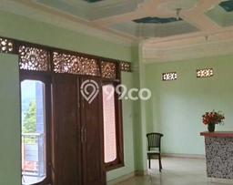 Jual Segera! Vila Kawasan Karanganyar, Area 600m2m², Lokasi Premium dekat dengan berbagai fasilitas Jual Segera! Vila Kawasan Karanganyar, Area 600m2m², Lokasi Premium dekat dengan berbagai fasilitas