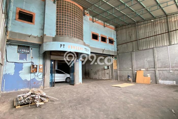 Unit Gudang Disewakan di Batam Centre di Area Ramai & Strategis Unit Gudang Disewakan di Batam Centre di Area Ramai & Strategis
