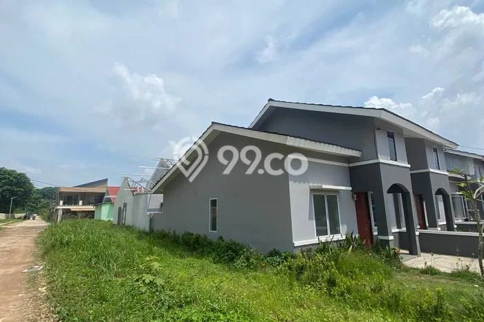 For Sale Rumah 3 Kamar Lokasi Strategis Bagus dan Strategis di Lubuk Baja For Sale Rumah 3 Kamar Lokasi Strategis Bagus dan Strategis di Lubuk Baja