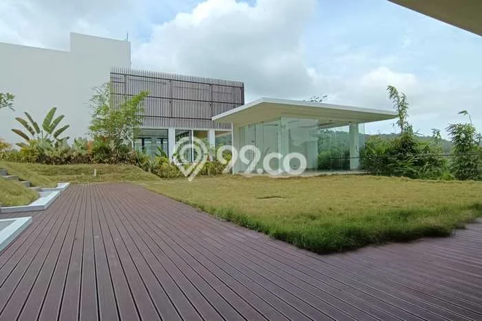 Dijual Rumah Luas Elegan Dengan View Cantik di Muka Kuning, Batam Dijual Rumah Luas Elegan Dengan View Cantik di Muka Kuning, Batam