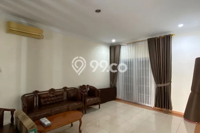 Disewakan! Rumah 3 Kamar Tidur &
4 Kamar Mandi di Batam Centre, Batam Disewakan! Rumah 3 Kamar Tidur &
4 Kamar Mandi di Batam Centre, Batam