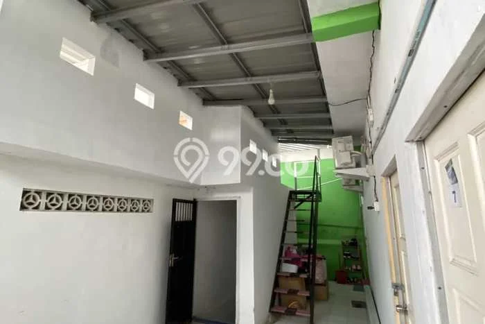 Kost untuk Dijual di Nagoya Punya 19 Kamar Kost untuk Dijual di Nagoya Punya 19 Kamar