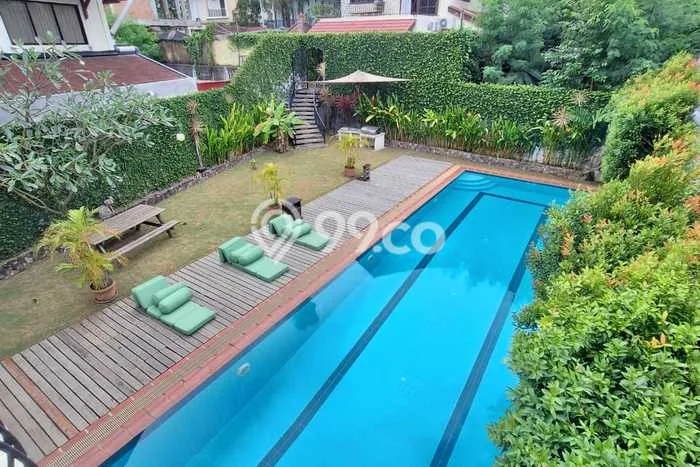 Ready to Use! Premium House LT 857m2 Desain Elegan di Batam Centre Ready to Use! Premium House LT 857m2 Desain Elegan di Batam Centre