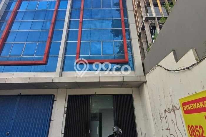 Area Strategis! Disewakan Ruko Lokasi Kebon Jeruk, Jakarta Barat Cocok untuk Bisnis Area Strategis! Disewakan Ruko Lokasi Kebon Jeruk, Jakarta Barat Cocok untuk Bisnis