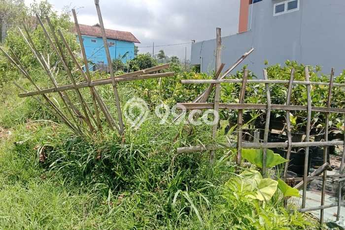 Lahan Strategis di Cikajang Dijual dengan Luas 1073m2 Lahan Strategis di Cikajang Dijual dengan Luas 1073m2