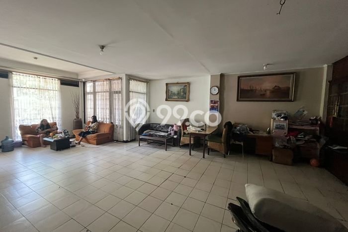 Disewakan segera rumah minimalis strategis 7 Kamar di Cikutra, Bandung Disewakan segera rumah minimalis strategis 7 Kamar di Cikutra, Bandung