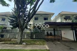 Rumah Mewah LB 336m2 Siap Huni Desain Elegan di Kota Baru Parahyangan, Bandung Rumah Mewah LB 336m2 Siap Huni Desain Elegan di Kota Baru Parahyangan, Bandung