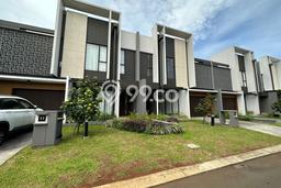 FEATURED! Rumah Nyaman di Suvarna Sutera, LT 200m² Bangunan 233m² FEATURED! Rumah Nyaman di Suvarna Sutera, LT 200m² Bangunan 233m²