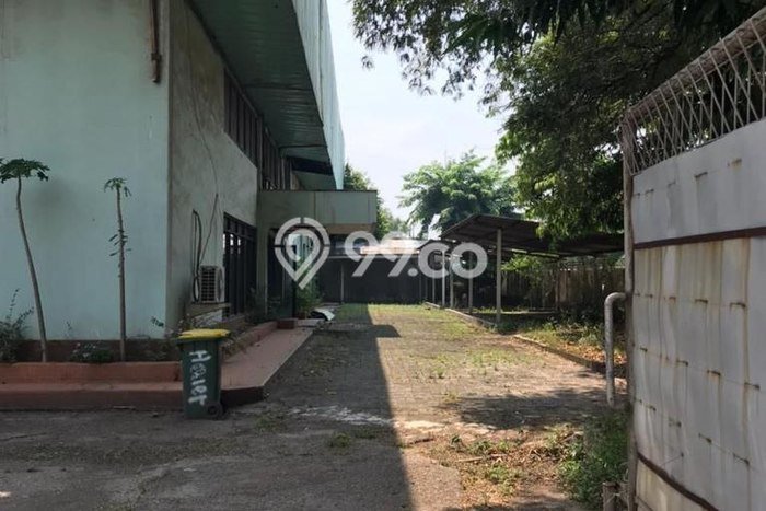 Pabrik Kawasan Cakung, Luas 11281m², Area Komersial, Posisi Strategis Pabrik Kawasan Cakung, Luas 11281m², Area Komersial, Posisi Strategis