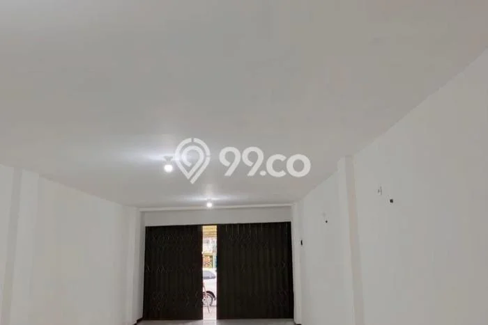For Rent Ruko Kawasan Kedoya, Luas 300m², Pusat Bisnis For Rent Ruko Kawasan Kedoya, Luas 300m², Pusat Bisnis