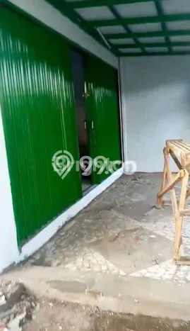 Ruko disewakan lokasi strategis Cimanggis Depok 200m2 Ruko disewakan lokasi strategis Cimanggis Depok 200m2