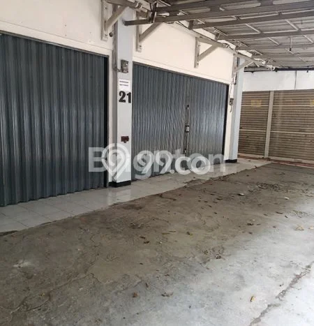 Ruko Disewa di Depok dengan LB 300m2 Area Komersial Ramai Ruko Disewa di Depok dengan LB 300m2 Area Komersial Ramai