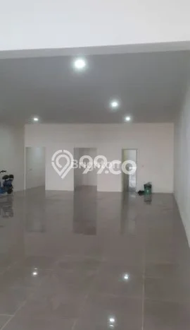 Ruko untuk Disewa di Pusat Depok Luas Bangunan 140m2 Ruko untuk Disewa di Pusat Depok Luas Bangunan 140m2