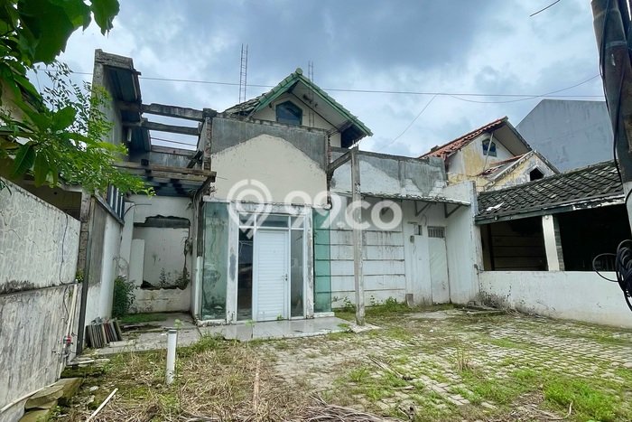 Lahan Dijual Lokasi Strategis di Tangerang Selatan dengan Luas 200m2 Lahan Dijual Lokasi Strategis di Tangerang Selatan dengan Luas 200m2