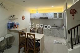 Rumah Luas Asri 2 KT Siap Pakai di Gading Serpong Tangerang Rumah Luas Asri 2 KT Siap Pakai di Gading Serpong Tangerang