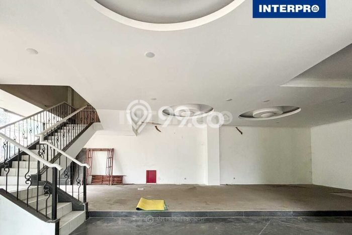 Kantor Favorit Dijual di Mampang Prapatan Jakarta Selatan Area Pusat Bisnis Kantor Favorit Dijual di Mampang Prapatan Jakarta Selatan Area Pusat Bisnis