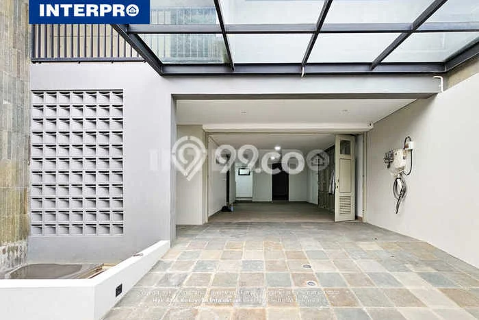 Jual Rumah Luas Elegan Dengan View Eksklusif di Permata Buana, Jakarta Barat Jual Rumah Luas Elegan Dengan View Eksklusif di Permata Buana, Jakarta Barat