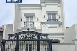 Rumah Mewah LB 180m2 Siap Pakai Desain Elegan di Joglo, Jakarta Barat Rumah Mewah LB 180m2 Siap Pakai Desain Elegan di Joglo, Jakarta Barat