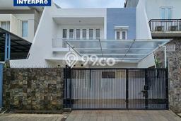 Rumah Mewah LB 175m2 Siap Huni Desain Elegan di Puri Indah, Jakarta Barat Rumah Mewah LB 175m2 Siap Huni Desain Elegan di Puri Indah, Jakarta Barat