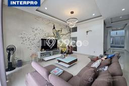 Dijual Rumah Mewah Megah Dengan View Eksklusif di Duri Kepa, Jakarta Barat Dijual Rumah Mewah Megah Dengan View Eksklusif di Duri Kepa, Jakarta Barat