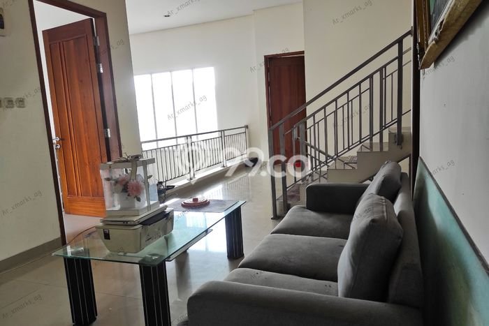 Hunian Mewah Dijual LT 232m2 di Regol, Bandung Hunian Mewah Dijual LT 232m2 di Regol, Bandung