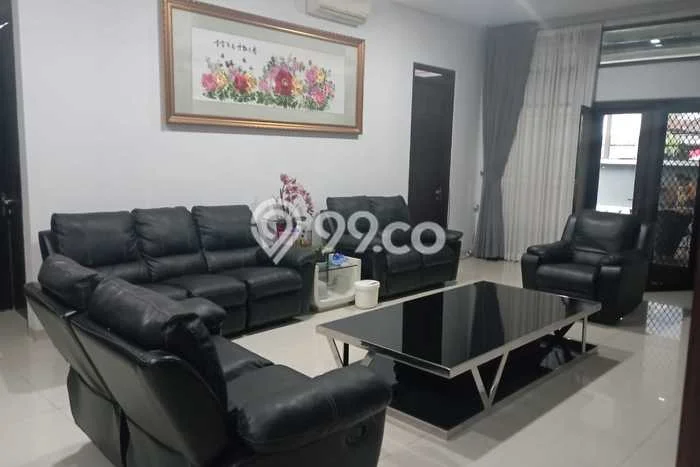 Dijual Rumah Luas Megah Dengan View Eksklusif di Mekar Wangi, Bandung Dijual Rumah Luas Megah Dengan View Eksklusif di Mekar Wangi, Bandung