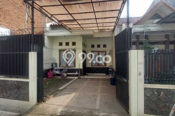 Jual Rumah Strategis Bagus Punya 2 KT di Batununggal Bandung SHM Jual Rumah Strategis Bagus Punya 2 KT di Batununggal Bandung SHM