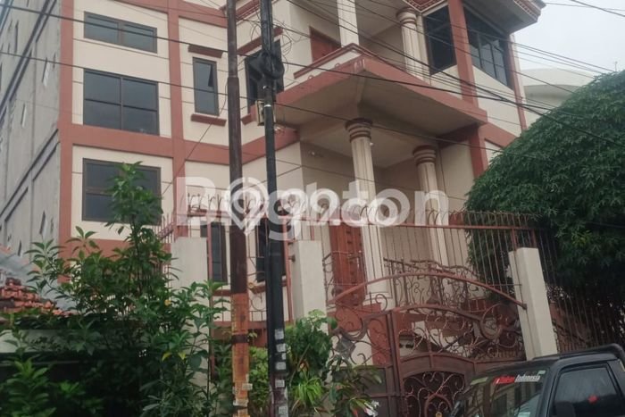 Kantor Dijual Lokasi Emas di Cempaka Putih Luas 372m2 Kantor Dijual Lokasi Emas di Cempaka Putih Luas 372m2