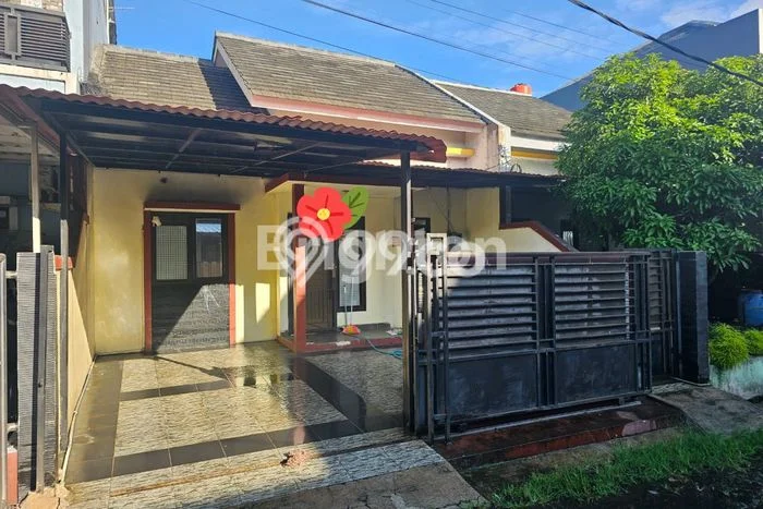 Disewakan! Rumah 2 Kamar Tidur &
1 Kamar Mandi di Cimanggu, Bogor Disewakan! Rumah 2 Kamar Tidur &
1 Kamar Mandi di Cimanggu, Bogor