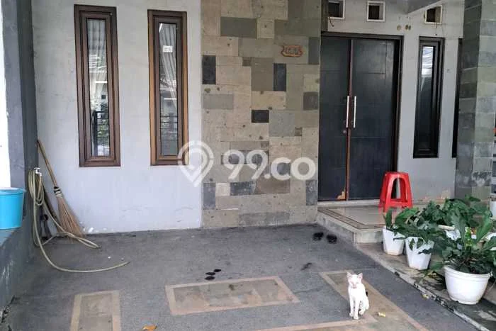 Dijual Rumah 3 Kamar Lokasi Strategis Nyaman dan Strategis di Rawalumbu Dijual Rumah 3 Kamar Lokasi Strategis Nyaman dan Strategis di Rawalumbu
