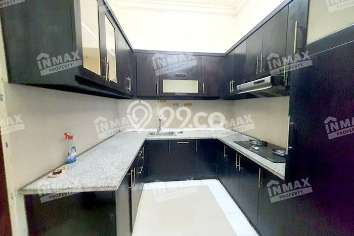 Lokasi terbaik! Rumah siap huni dikontrakkan di Blimbing LB 200m2 Lokasi terbaik! Rumah siap huni dikontrakkan di Blimbing LB 200m2