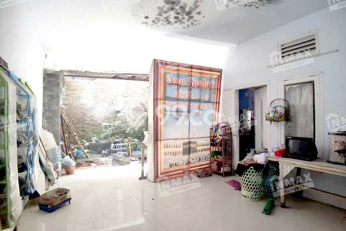 PRIME PROPERTY! Rumah di Sukun, 1 KM, Area Elite, LT 162m2m² LB 100m2m² PRIME PROPERTY! Rumah di Sukun, 1 KM, Area Elite, LT 162m2m² LB 100m2m²