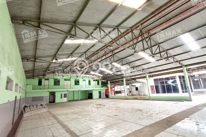 FOR SALE! Komersial di Blimbing Malang, LT 2068m2, LB 1000m2 FOR SALE! Komersial di Blimbing Malang, LT 2068m2, LB 1000m2