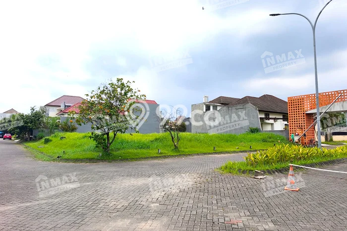 AREA PROSPEKTIF! Tanah di , Luas 493m2m², Dekat Transportasi, Kawasan Berkembang AREA PROSPEKTIF! Tanah di , Luas 493m2m², Dekat Transportasi, Kawasan Berkembang